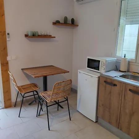 Independant F2 Avec Terrasse Et Jardin Lejlighed *